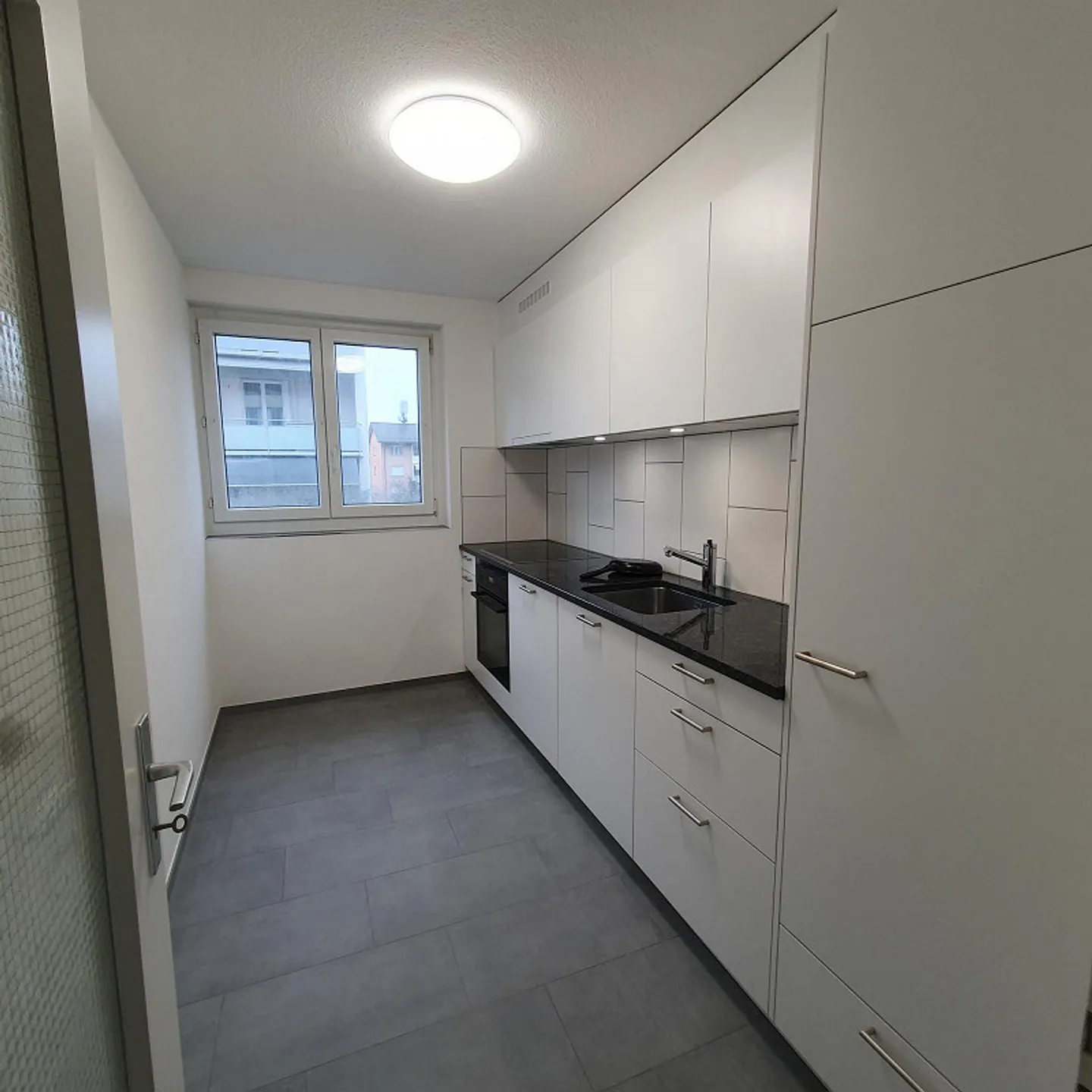 Appartamento appena ristrutturato in una tranquilla strada di quartiere! - Foto 2 di 7