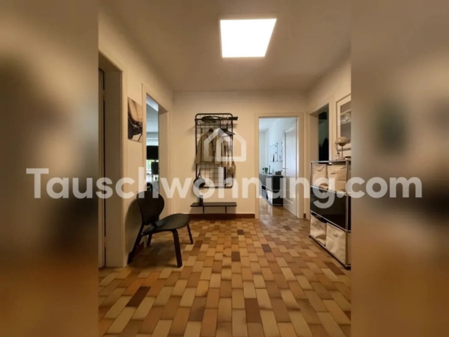 [APPARTAMENTO IN SCAMBIO] Appartamento 3 locali con terrazza e accesso al giardino - Foto 2 di 7