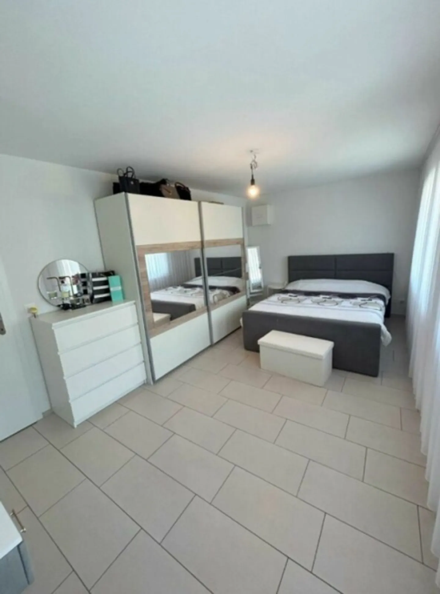 «Moderne 4.5-Zimmer-Wohnung» - Foto 2 von 8
