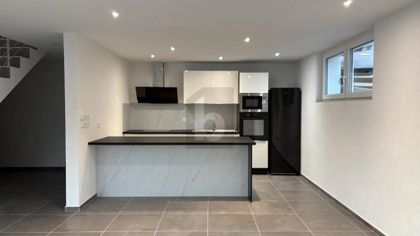 NEU UND IDEAL GELEGEN - Foto 1 von 6