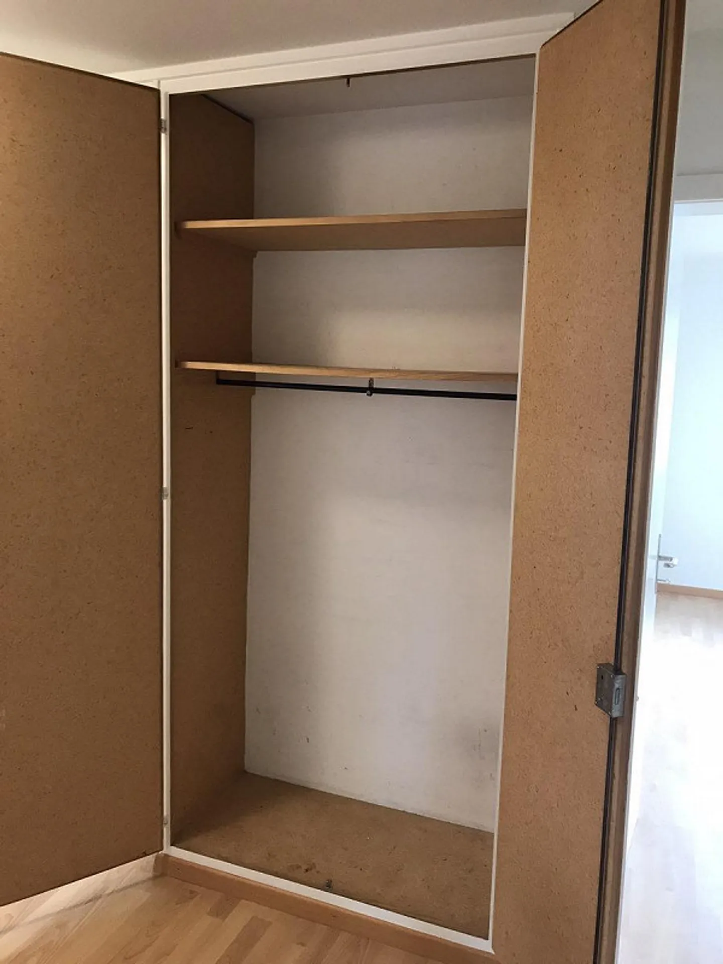 Grosszügige und sonnige 3.5-Zimmerwohnung gegenüber Coop Bäregg - Foto 14 von 19