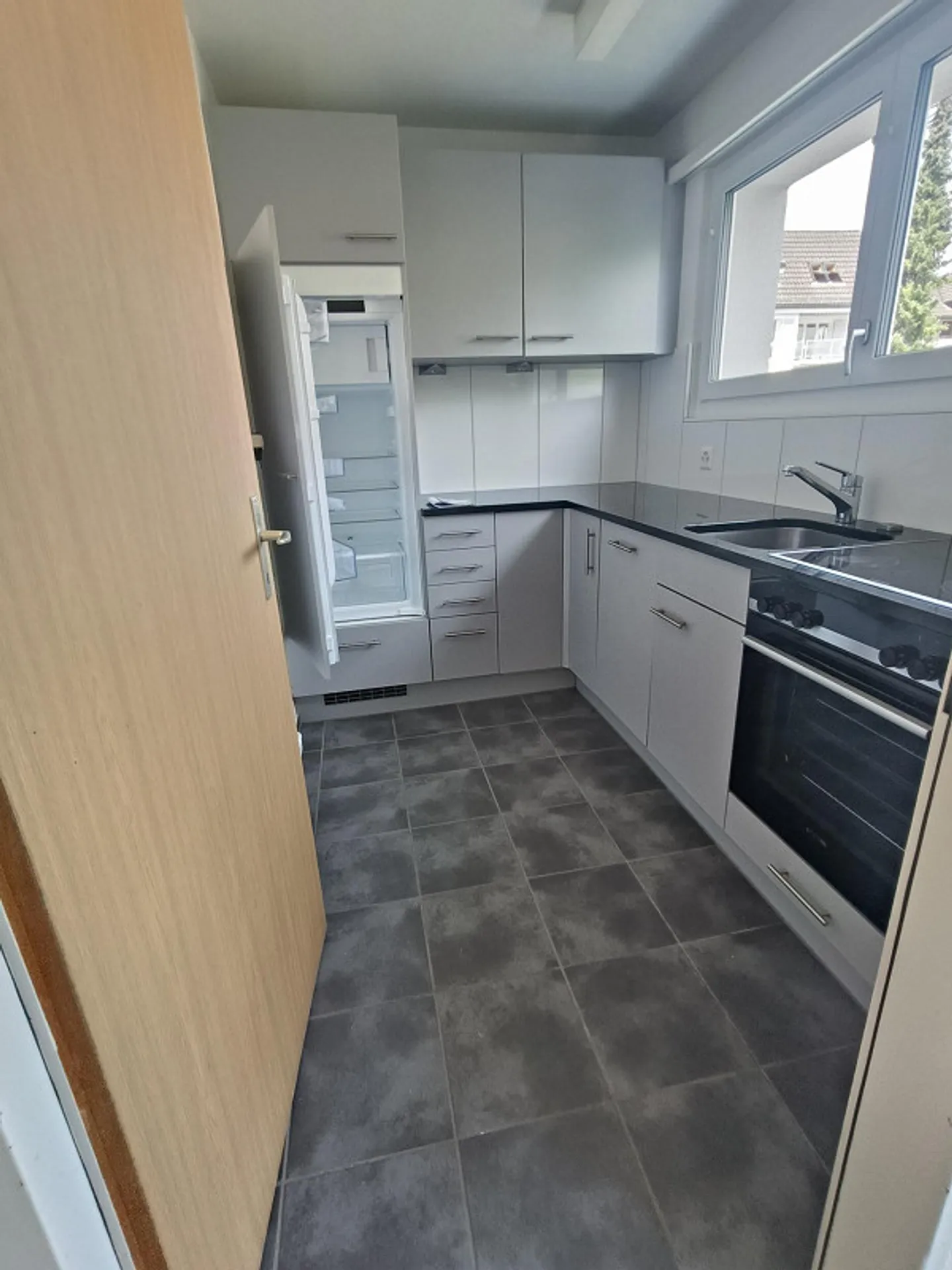 Family-friendly 4.5 room apartment - Photo 10 of 12