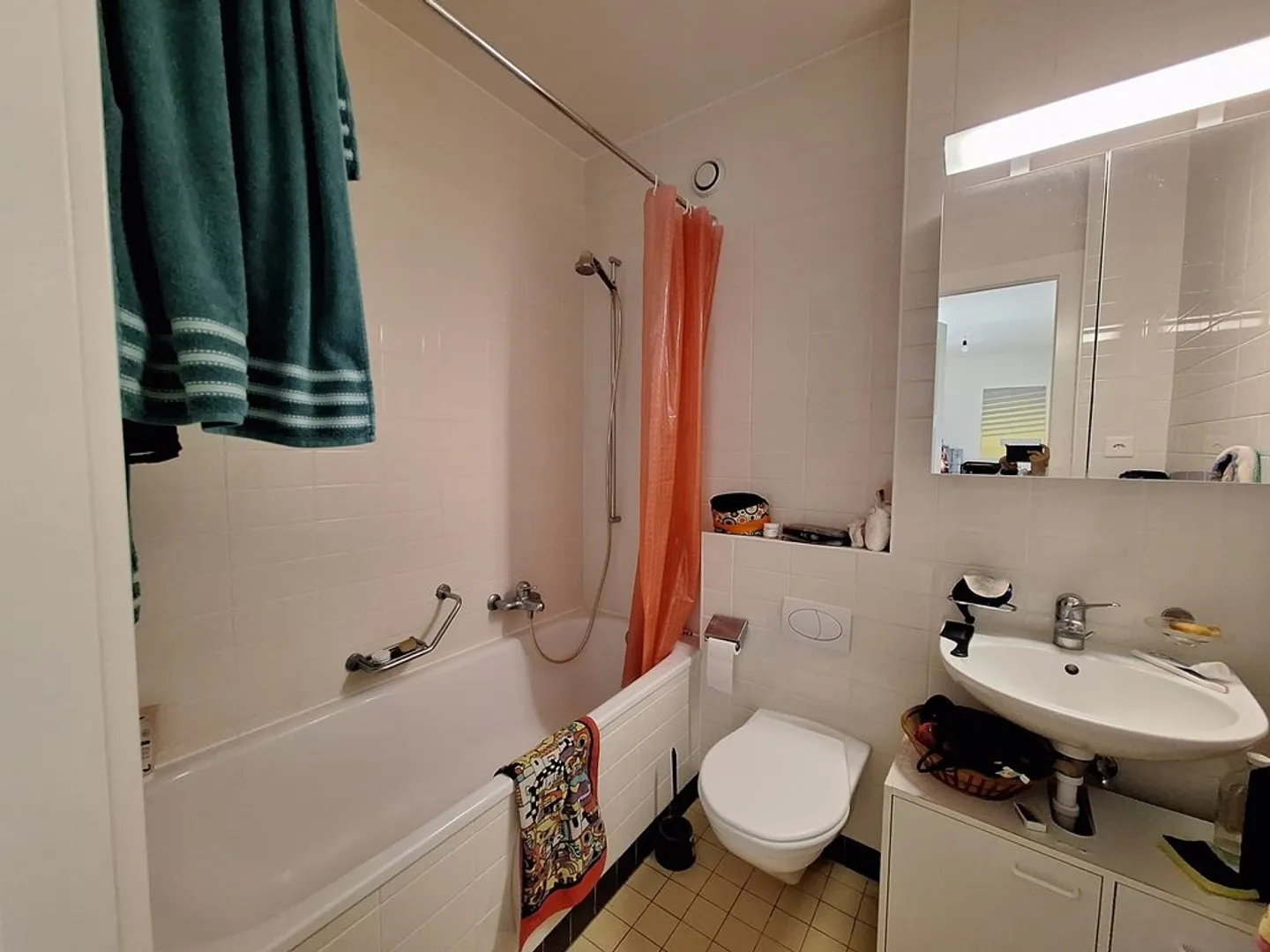 Bel appartement 2 pièces près du centre-ville - Photo 5 sur 7