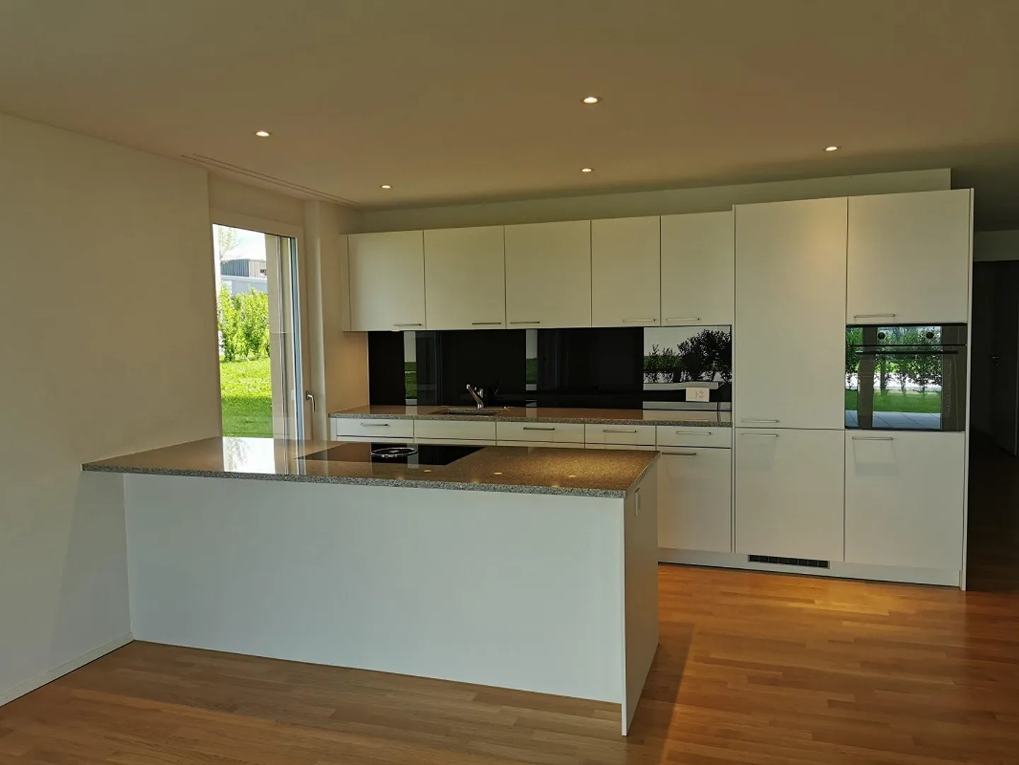 Modern ground floor apartment with large terrace near Lake Constance - Photo 1 of 11