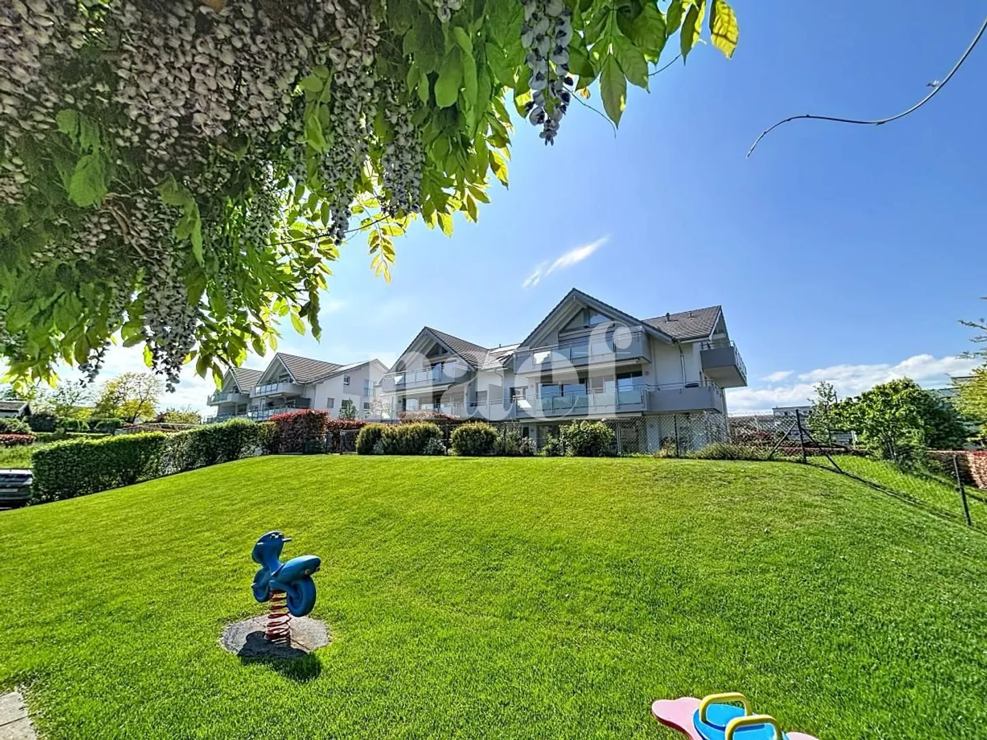 Appartement sublime avec terrasse - Photo 1 sur 13