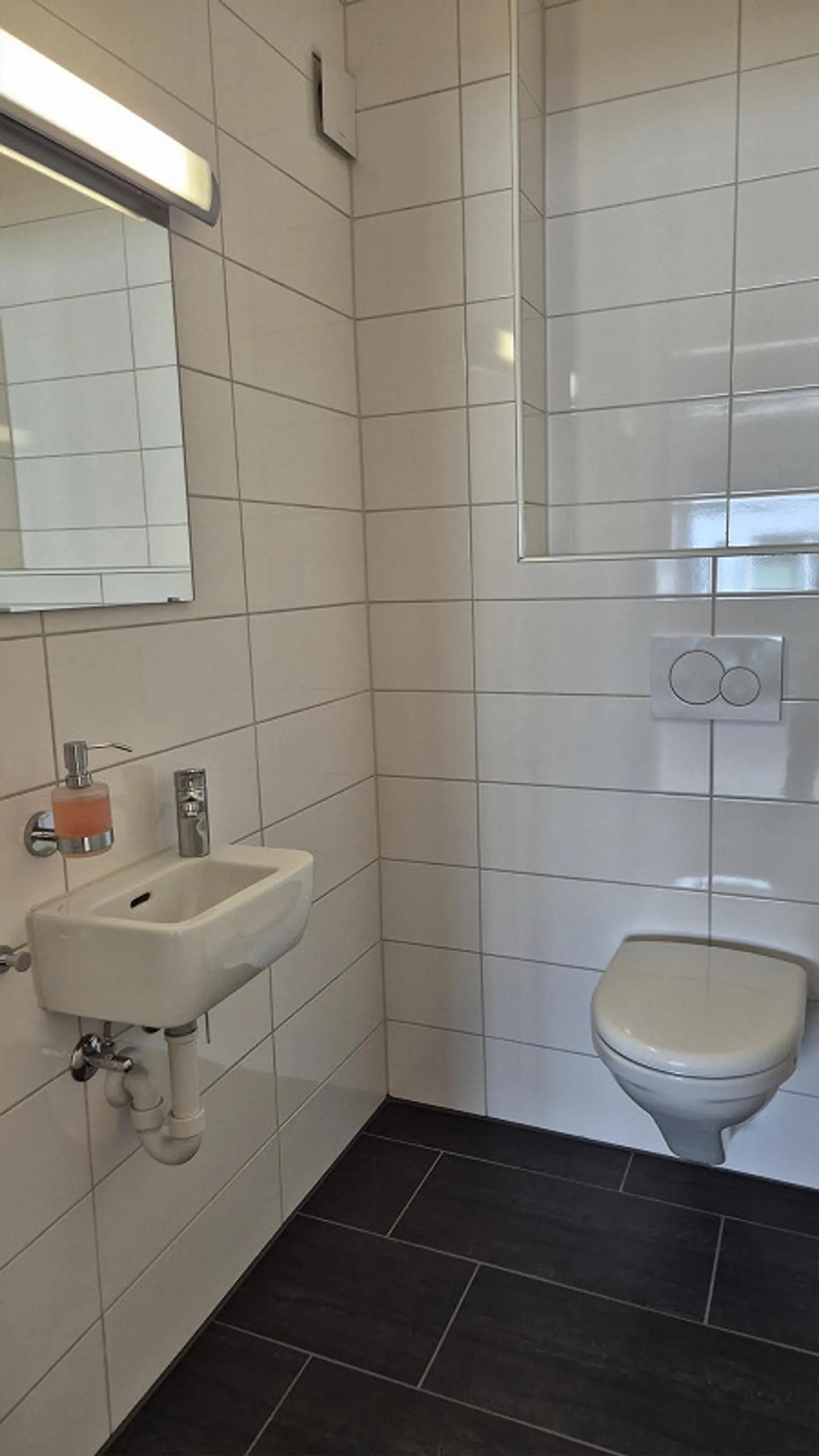 Ufficio attraente di 2 stanze nel centro città - Foto 4 di 4