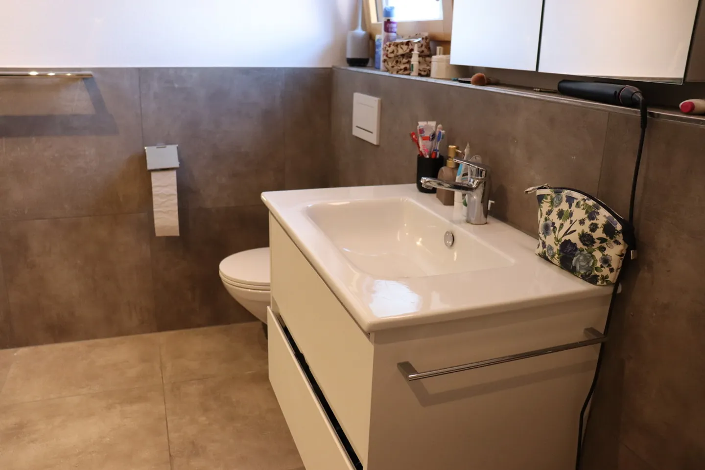 Appartement exclusif de 3,5 pièces incluant 2 places de parking - Photo 8 sur 12