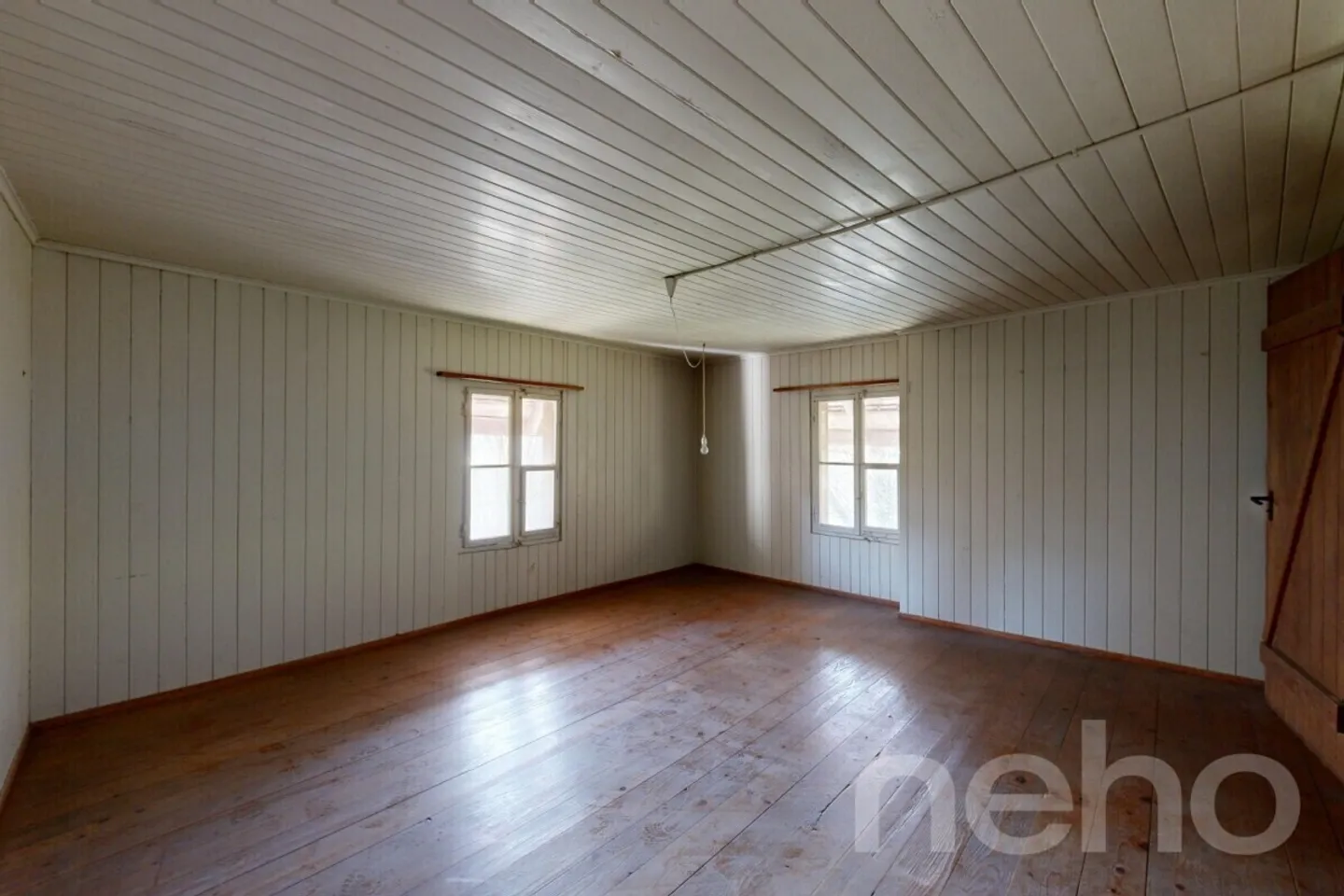 Maison semi-détachée historique en bordure de forêt avec potentiel d'aménagement - Photo 7 sur 11