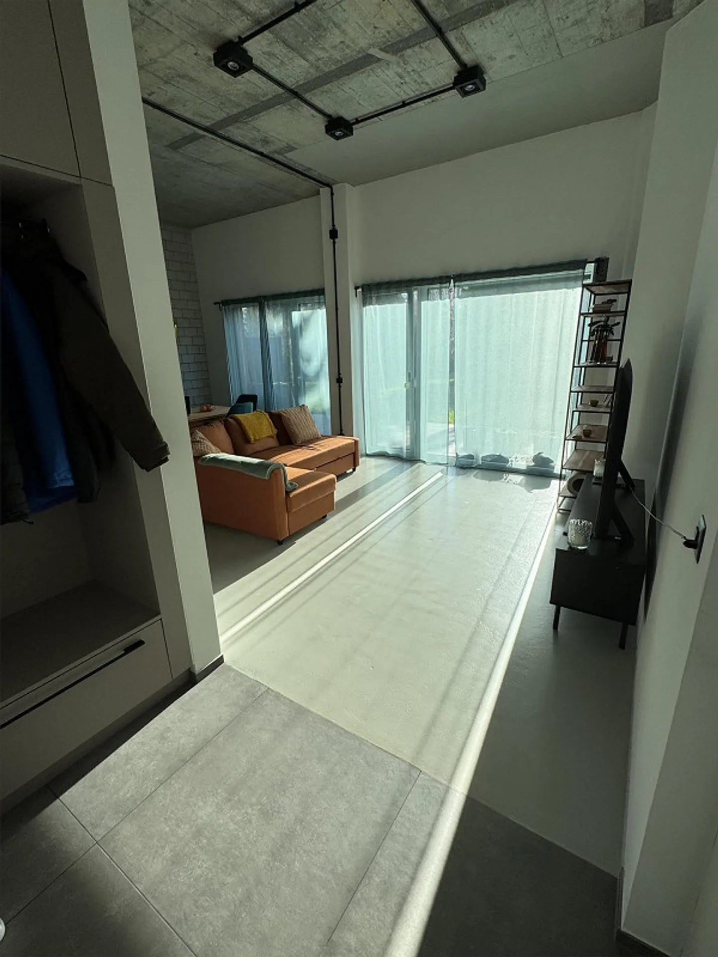 Appartamento elegante cerca nuovo inquilino - Foto 1 di 8