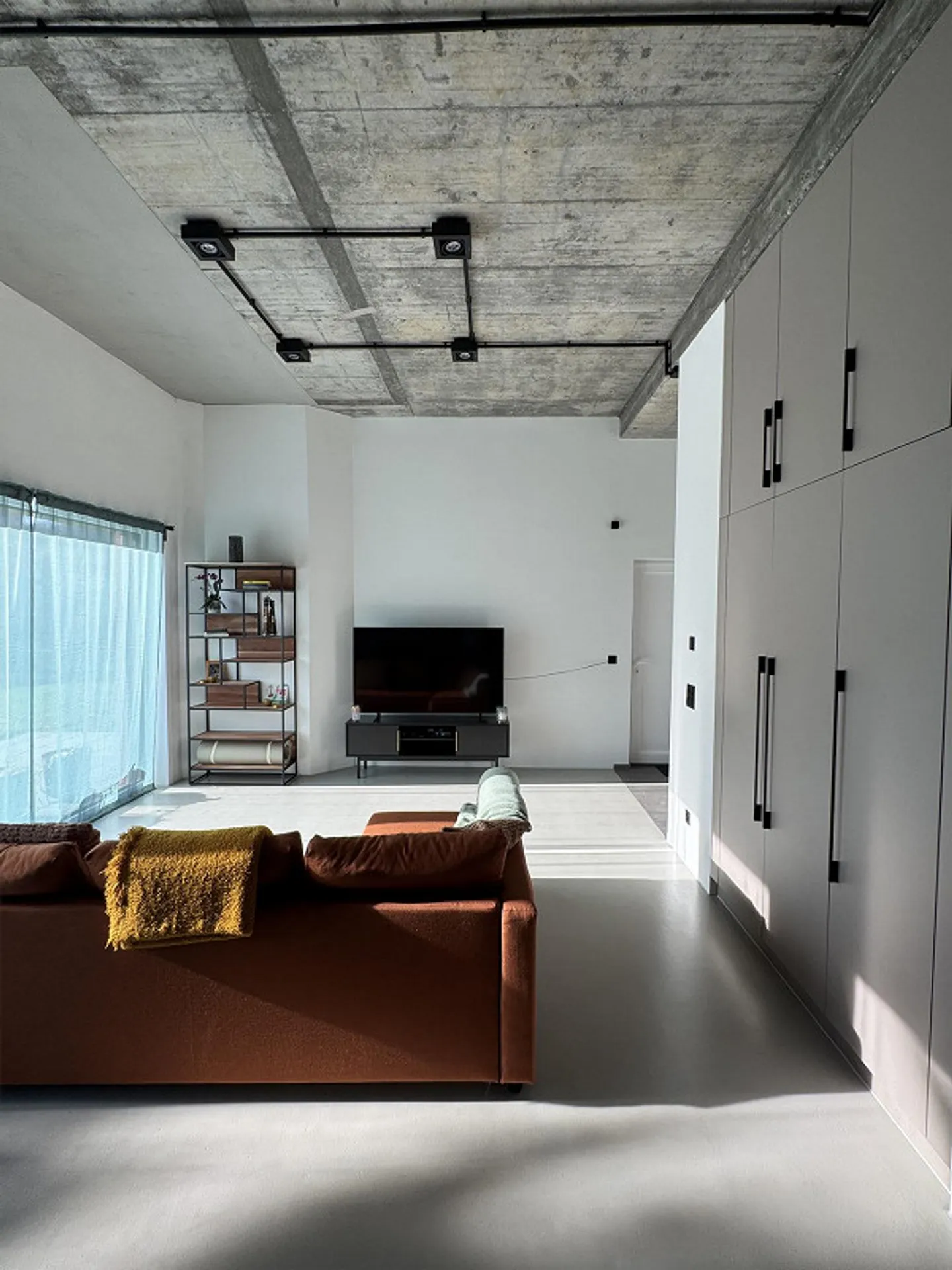 Appartamento elegante cerca nuovo inquilino - Foto 2 di 8