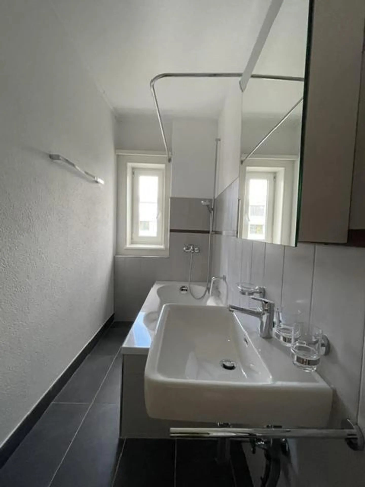 Appartamento 5,5 locali, luminoso, centrale e affascinante - Foto 20 di 27