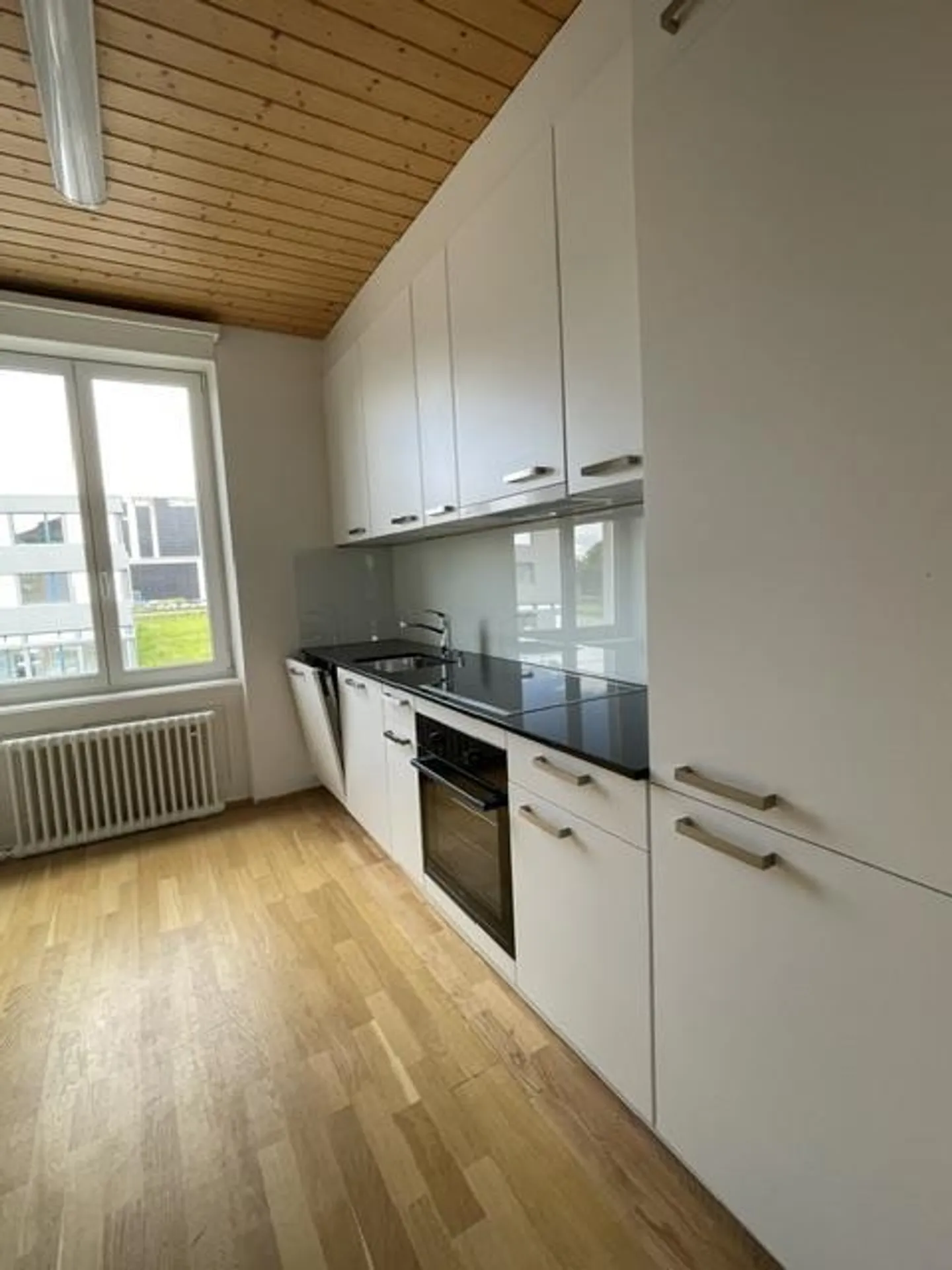Appartamento 5,5 locali, luminoso, centrale e affascinante - Foto 26 di 27