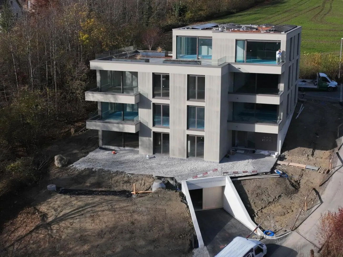 Appartement de location exclusif - Photo 3 sur 15