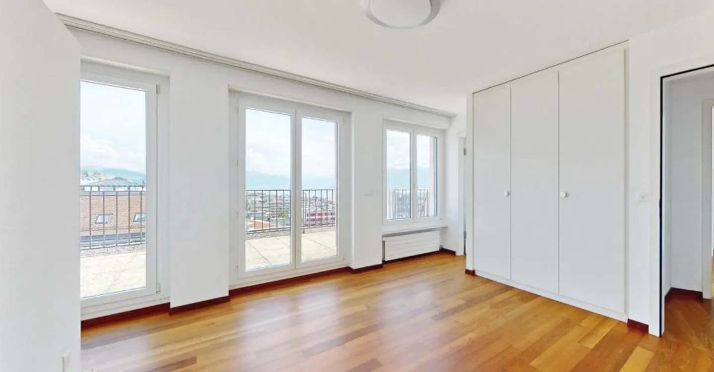 Votre logement au coeur de Lausanne avec vue sur le lac ! - Photo 7 of 12