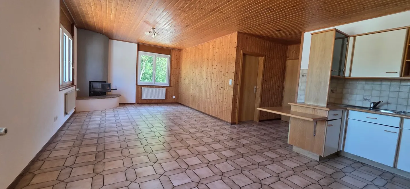 Cozy and Affordable 2-Room Apartment! - Photo 2 of 7
