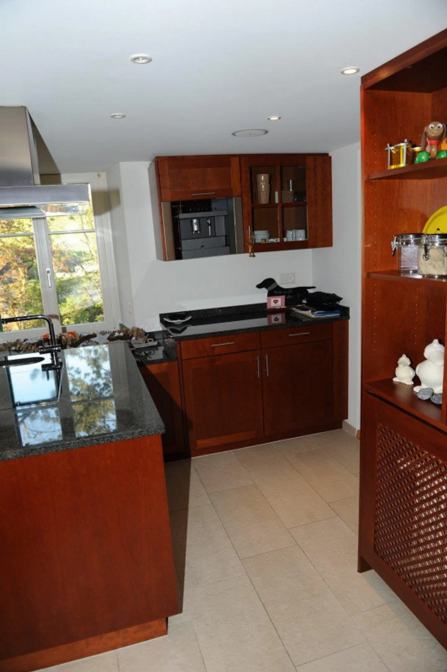 Exclusive 4.5-room apartment on the raised ground floor - Photo 8 of 13