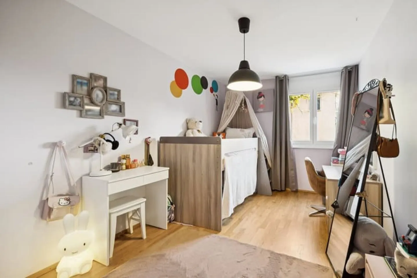 Administrative Offices - Photo 11 of 11