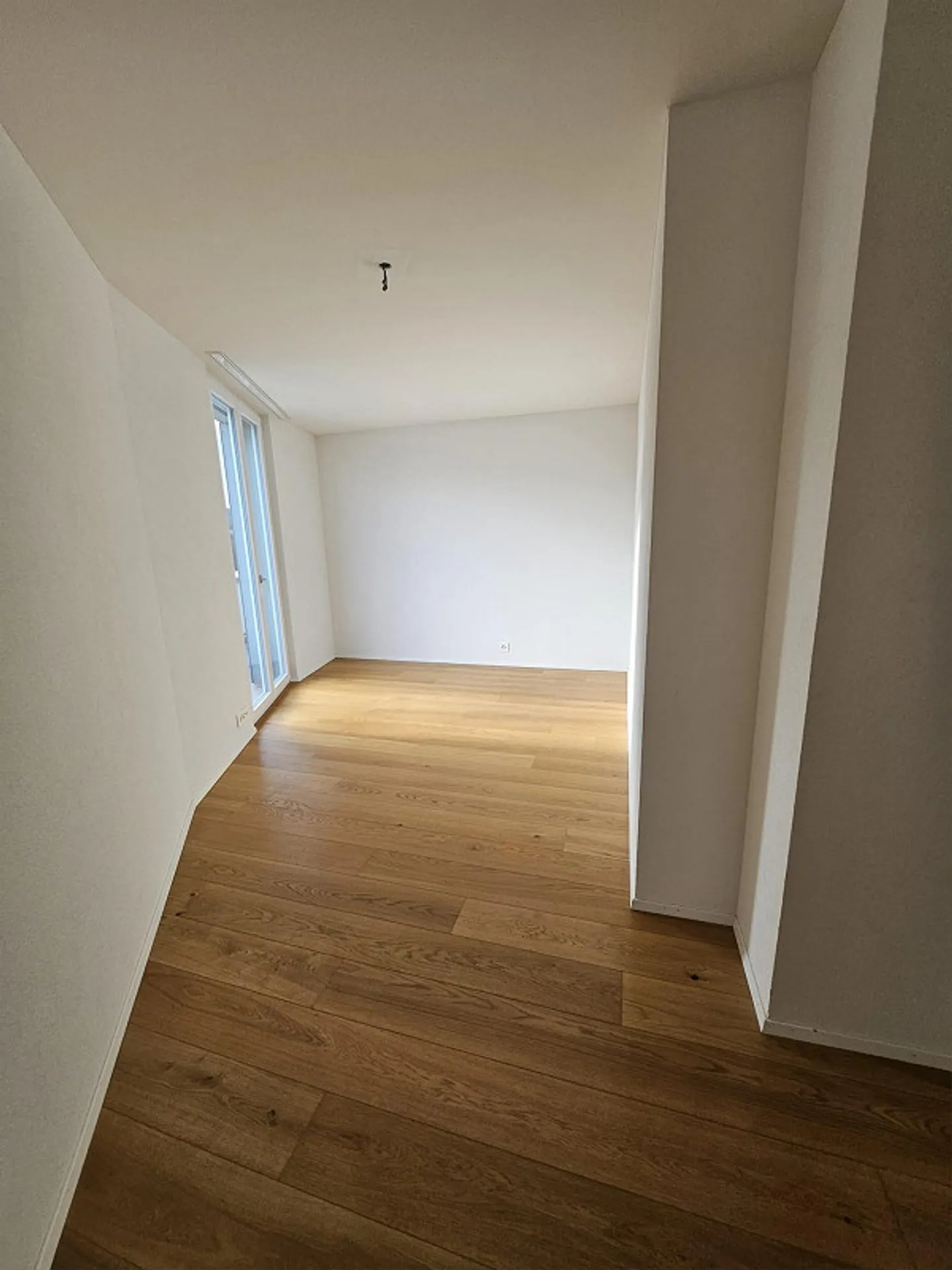 Charmante 4.5 Zimmer Wohnung - Foto 1 von 19