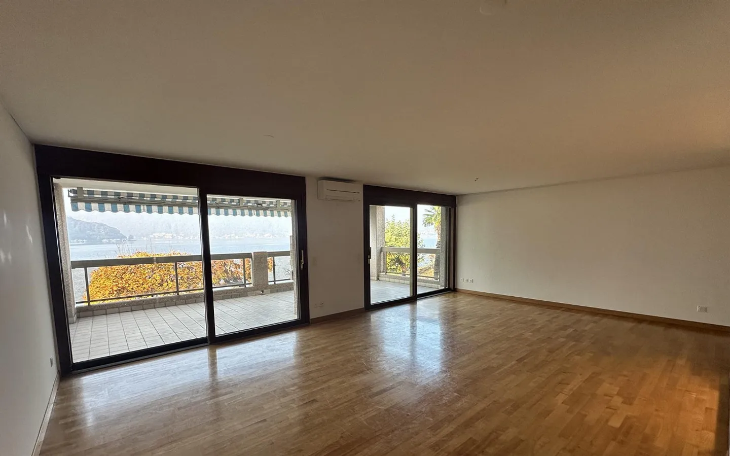 Appartamento esclusivo con vista panoramica sul lago di Lugano - Foto 9 di 17