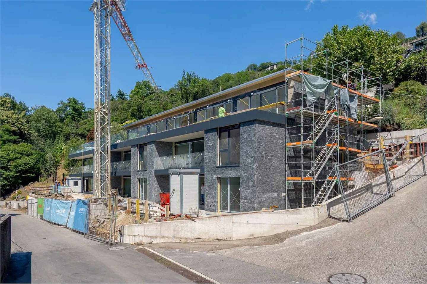 4,5 Zimmer mit Garten NEU Minusio Seeblick - Foto 1 von 13