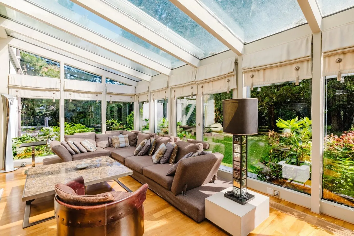 Elegant Family Home in Collonge-Bellerive - Photo 5 of 13