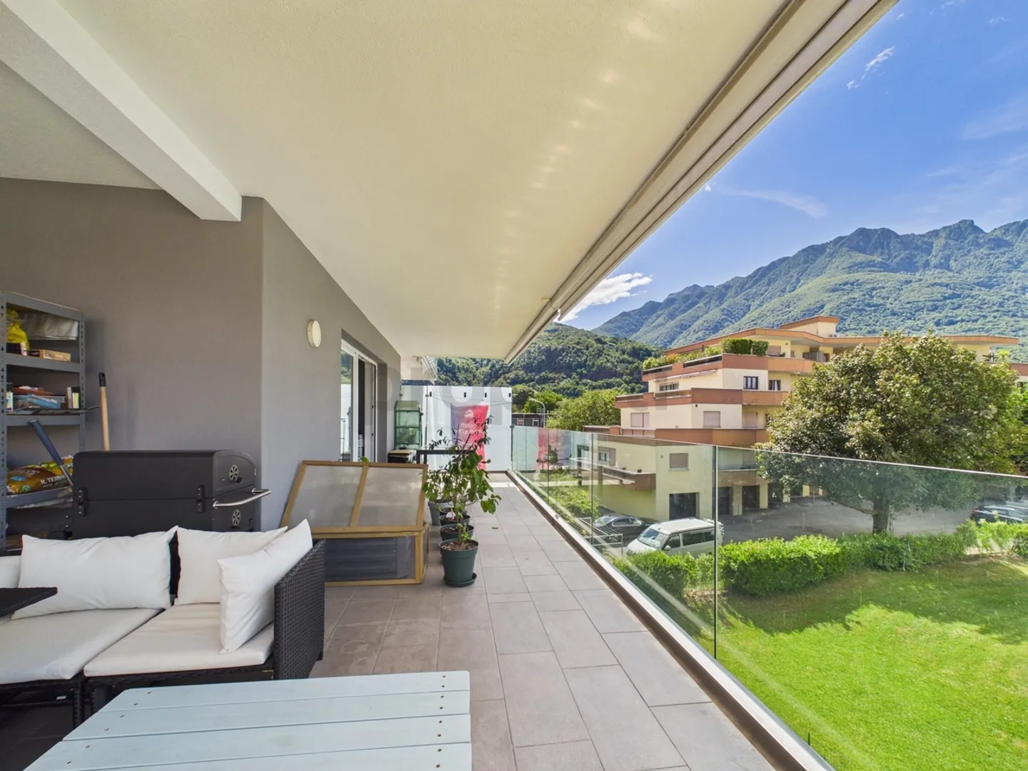 Appartement élégant de 4,5 pièces à Bellinzone avec terrasse de 30 m² - Photo 10 sur 13