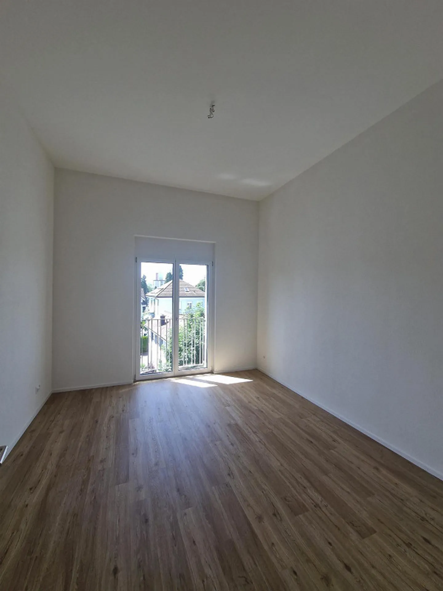 Moderno appartamento mansardato di 4,5 locali con balcone a Wil - Foto 12 di 14