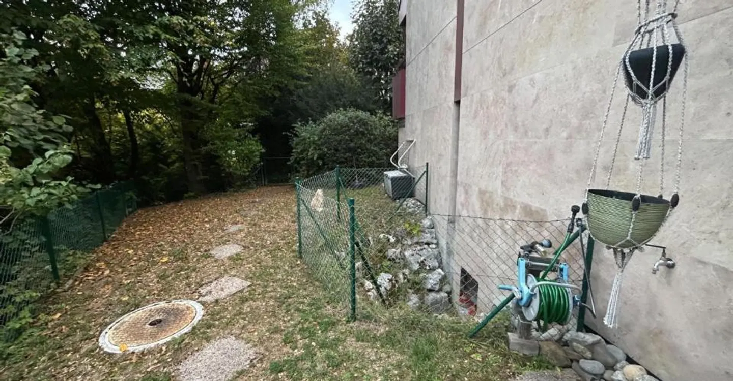 Maison mitoyenne avec jardin - Photo 11 sur 12