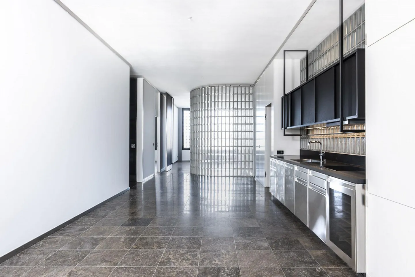 Europaallee - 5.5 stanze con vista mozzafiato - Foto 9 di 13