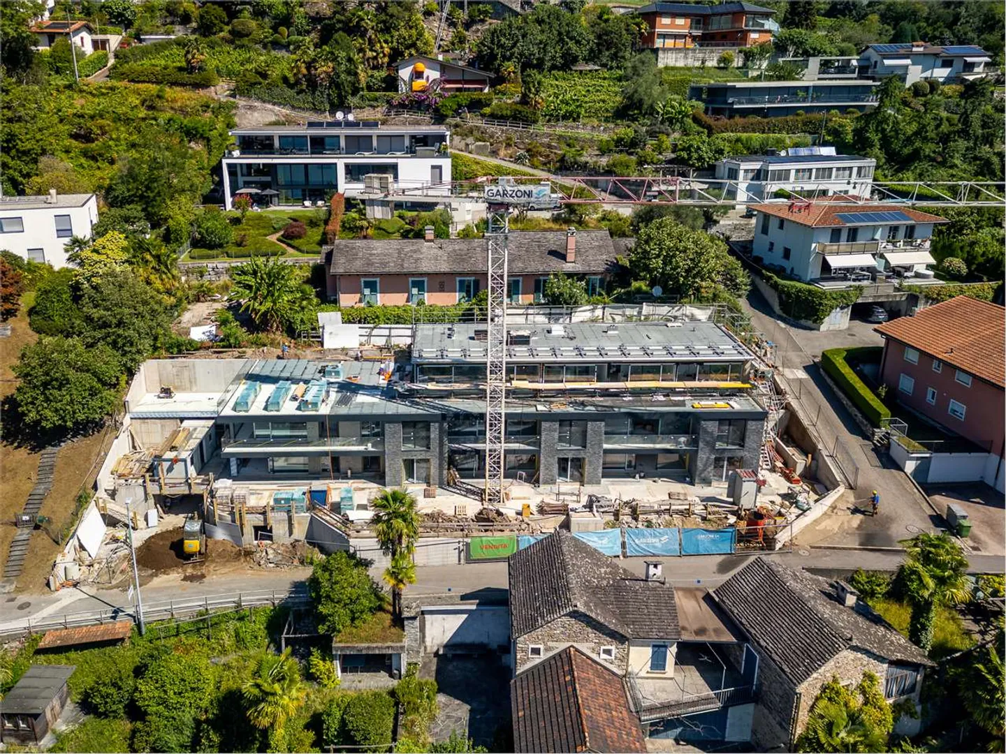 4,5 Zimmer mit Garten NEU Minusio Seeblick - Foto 2 von 13