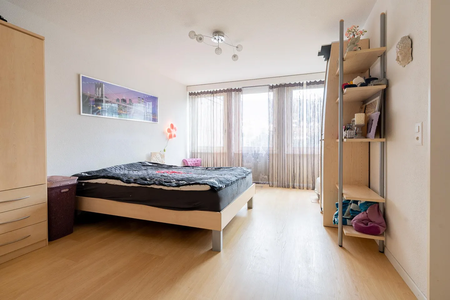 Geräumige 4,5-Zimmer-Wohnung mit Balkon im Stadtzentrum - Foto 6 von 9