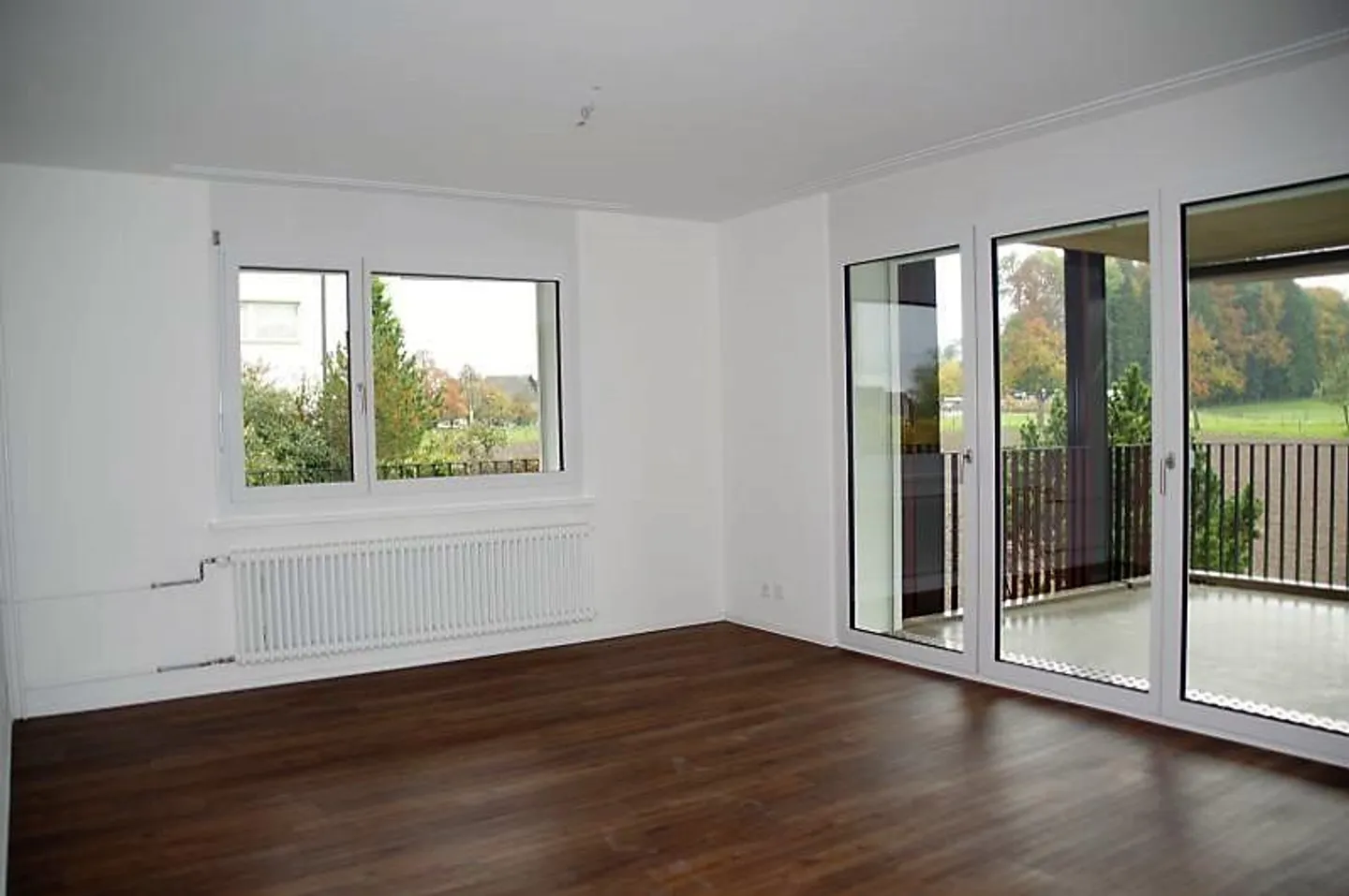 ruhig gelegene 3 1/2 Zi Wohnung mit Weitblick ins Grüne - Foto 5 von 7