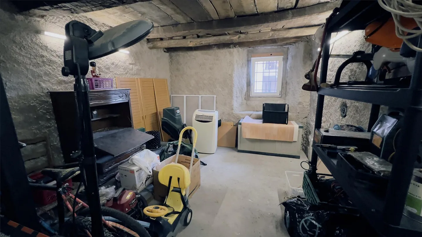 Casa unifamiliare 5 camere ristrutturata a Miglieglia - Foto 7 di 13