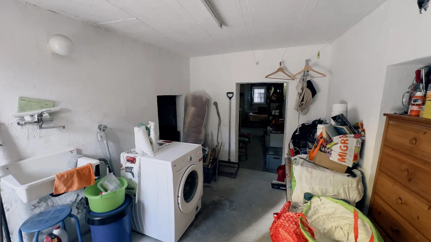 Casa unifamiliare 5 camere ristrutturata a Miglieglia - Foto 8 di 13