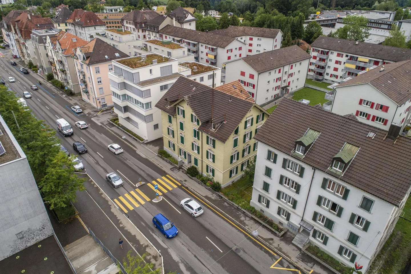 Appartement dans un emplacement central - Photo 3 sur 17