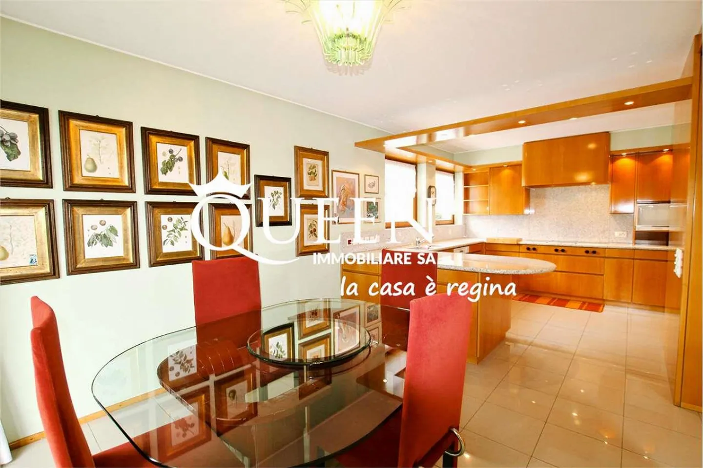 Vacallo: spacious villa with large garden - Photo 9 of 13
