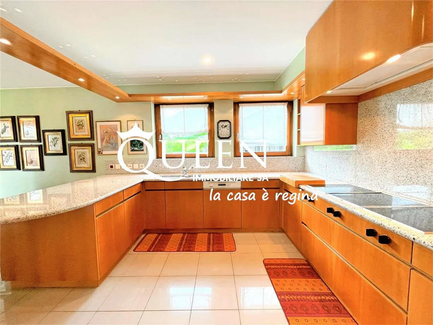 Vacallo: spacious villa with large garden - Photo 11 of 13