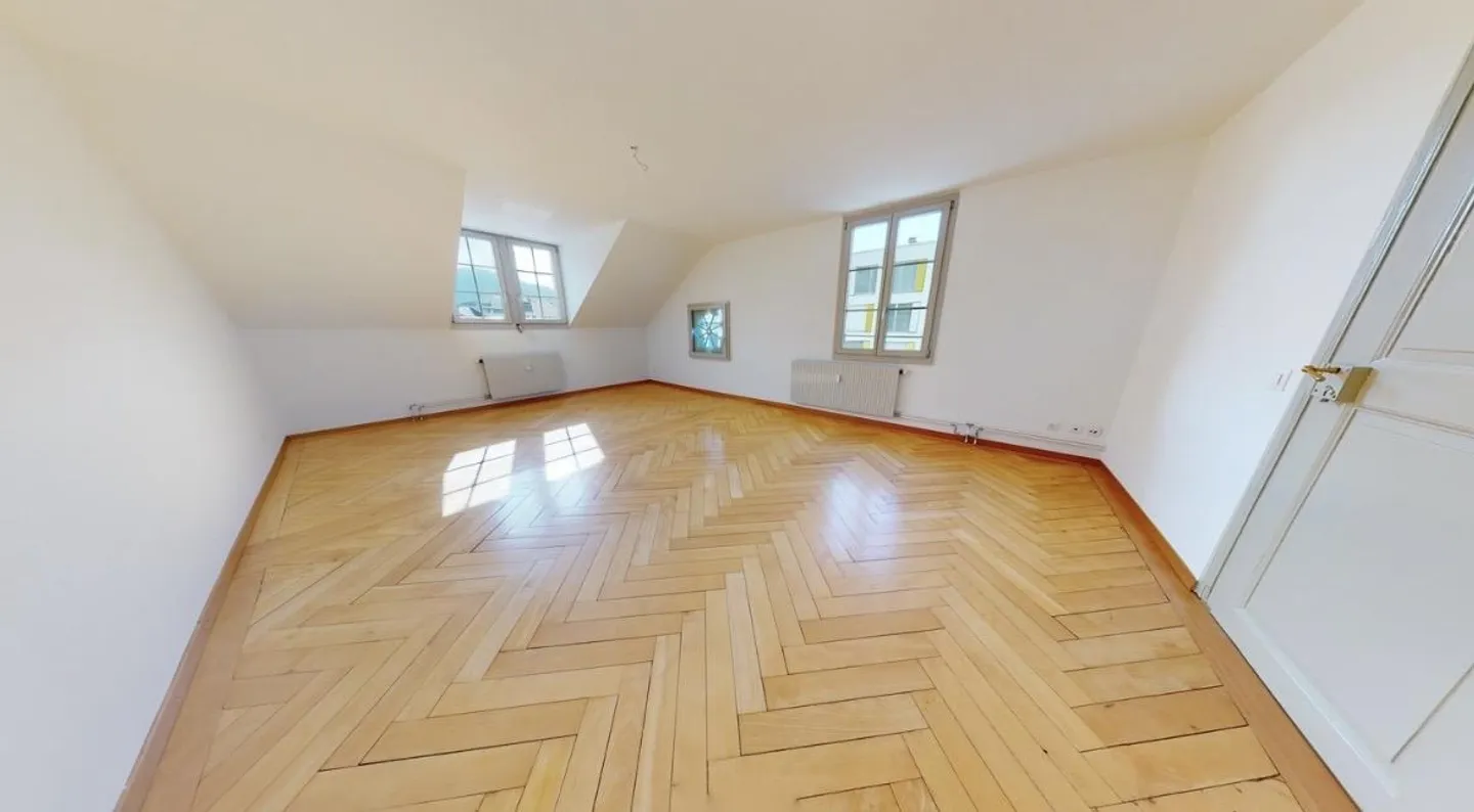 Geräumige 6-Zimmer-Wohnung in Thun - Foto 6 von 13