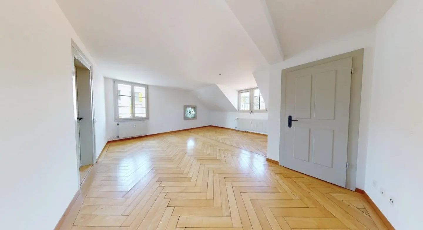 Geräumige 6-Zimmer-Wohnung in Thun - Foto 7 von 13