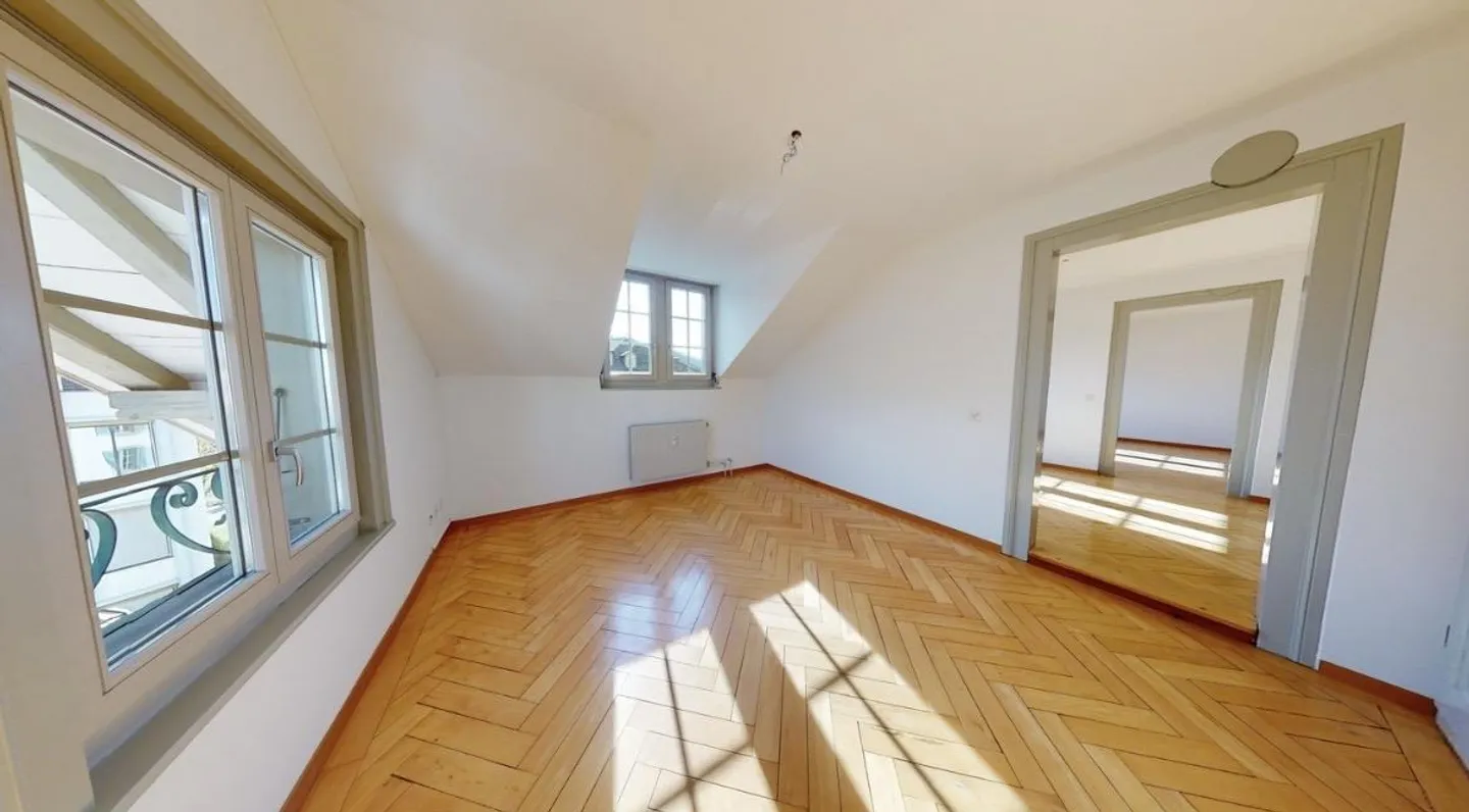 Geräumige 6-Zimmer-Wohnung in Thun - Foto 8 von 13
