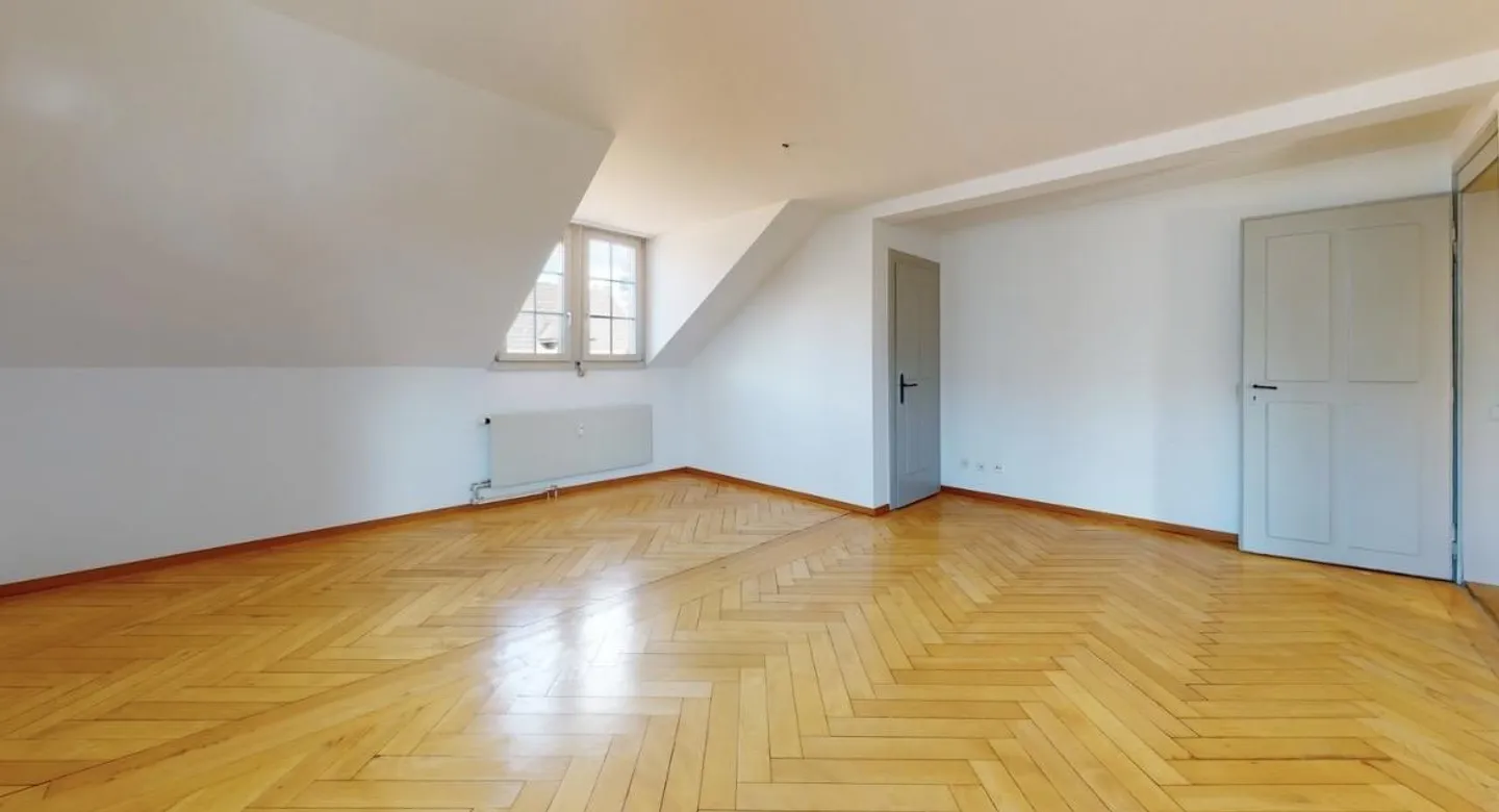 Geräumige 6-Zimmer-Wohnung in Thun - Foto 10 von 13
