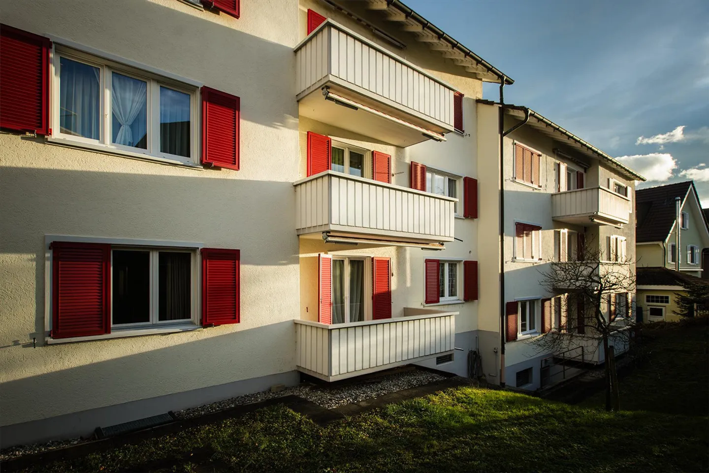 Appartement confortable et rénové de 3 pièces au 1er étage - Photo 1 sur 15