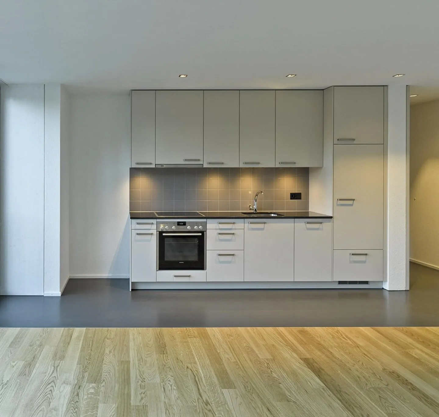 Appartamento moderno con 2 camere in una posizione attraente! - Foto 2 di 6