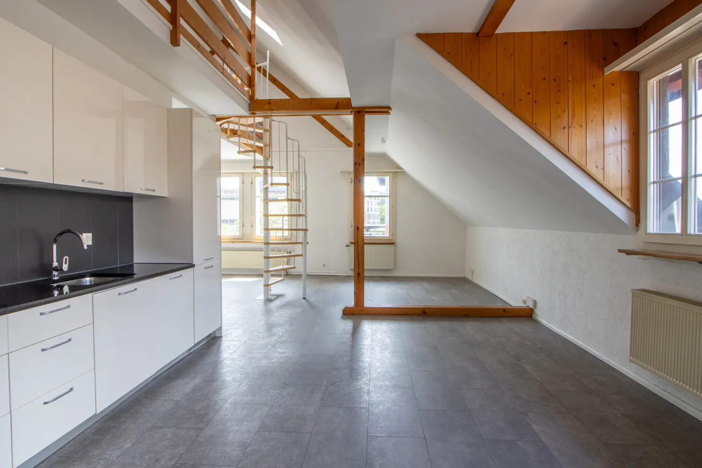 Charmant appartement 4.5 pièces - Photo 3 sur 8