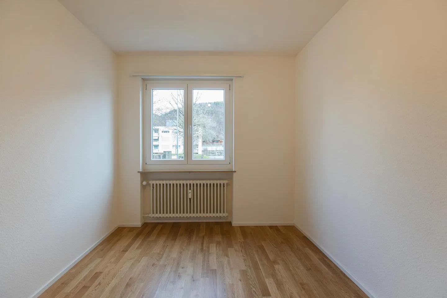 Appartement confortable et rénové de 3 pièces au 1er étage - Photo 7 sur 15