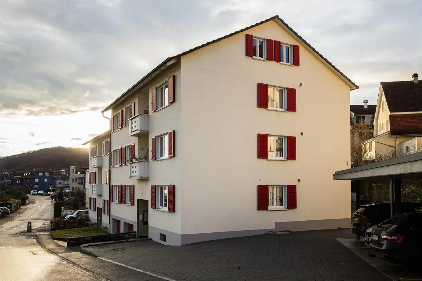 Appartement confortable et rénové de 3 pièces au 1er étage - Photo 14 sur 15