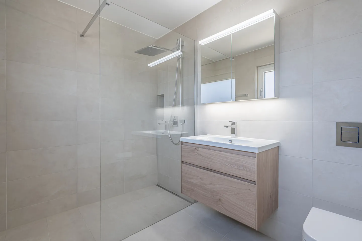 Neue 4,5-Zimmer-Wohnung mit einem großzügigen Balkon - Foto 5 von 7