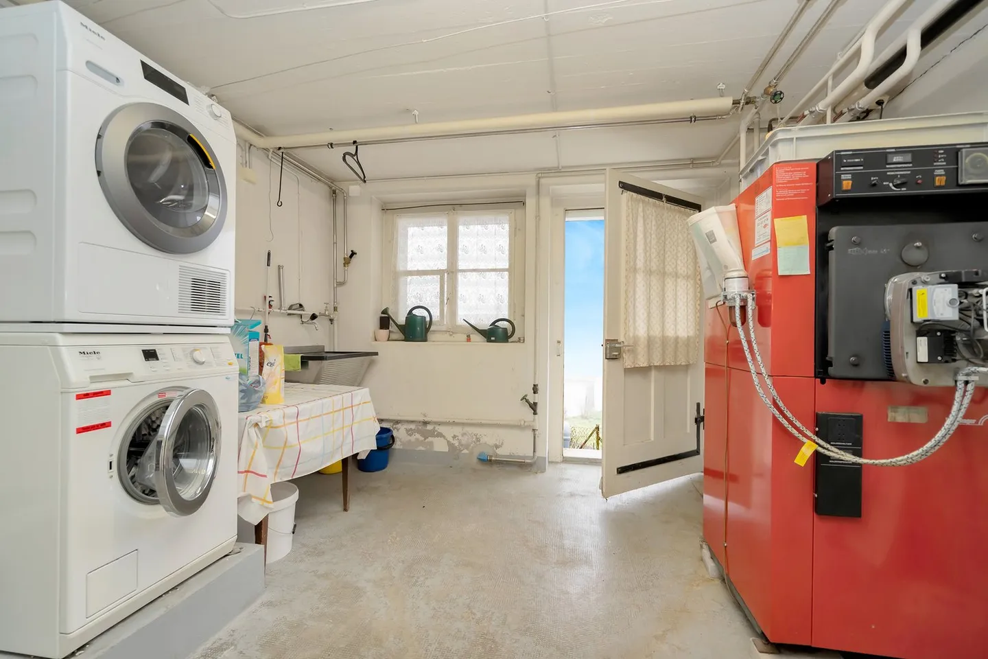 Casa bifamiliare con potenziale di espansione ad Attiswil BE - Foto 23 di 24