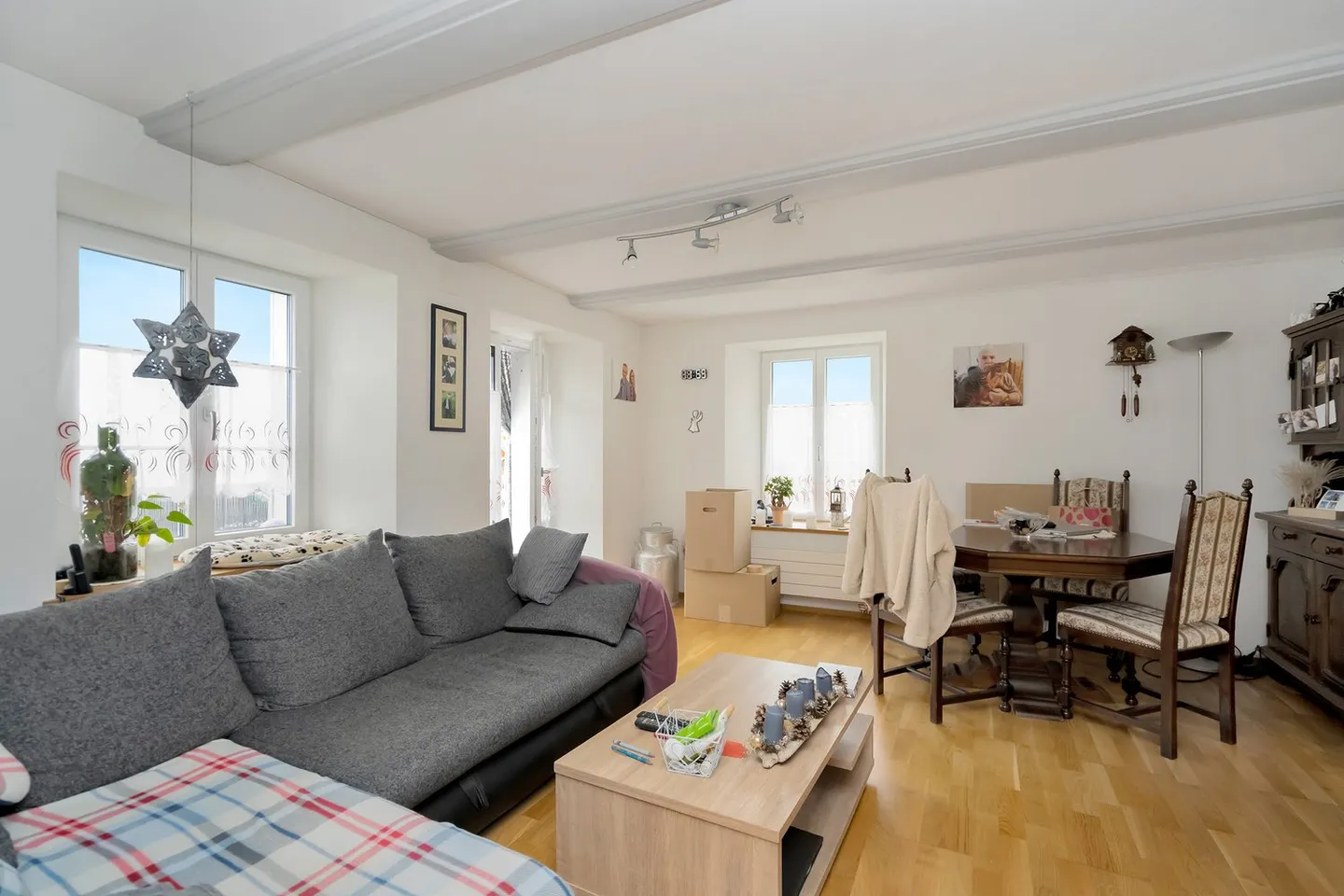 Casa bifamiliare con potenziale di espansione ad Attiswil BE - Foto 17 di 24