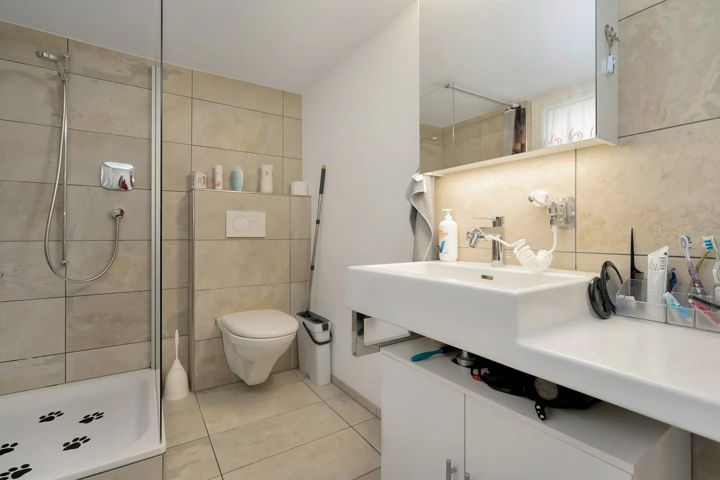 Casa bifamiliare con potenziale di espansione ad Attiswil BE - Foto 18 di 24